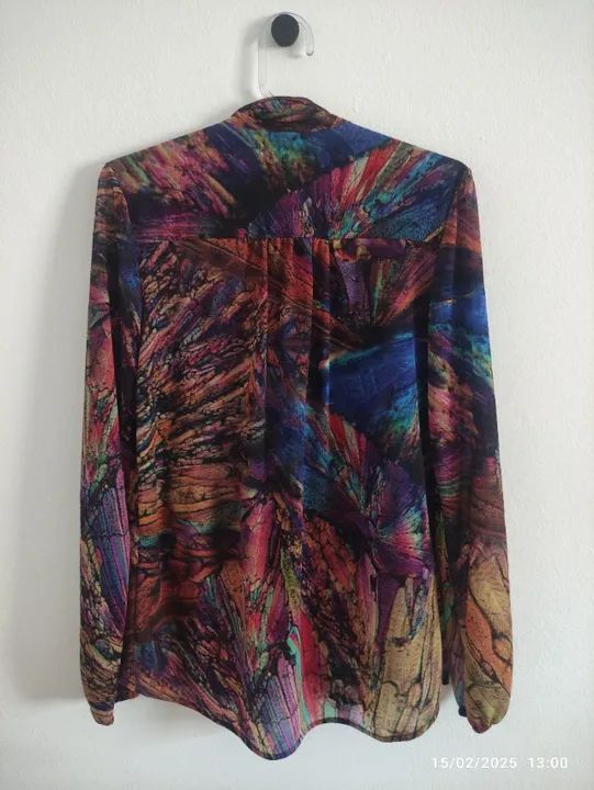 Camisa Estampada Leve Transparência - Foto 2