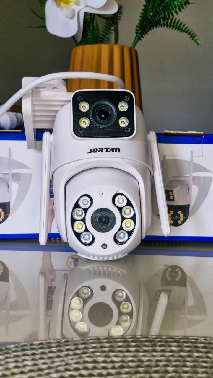 Camera Jortan com duas lentes