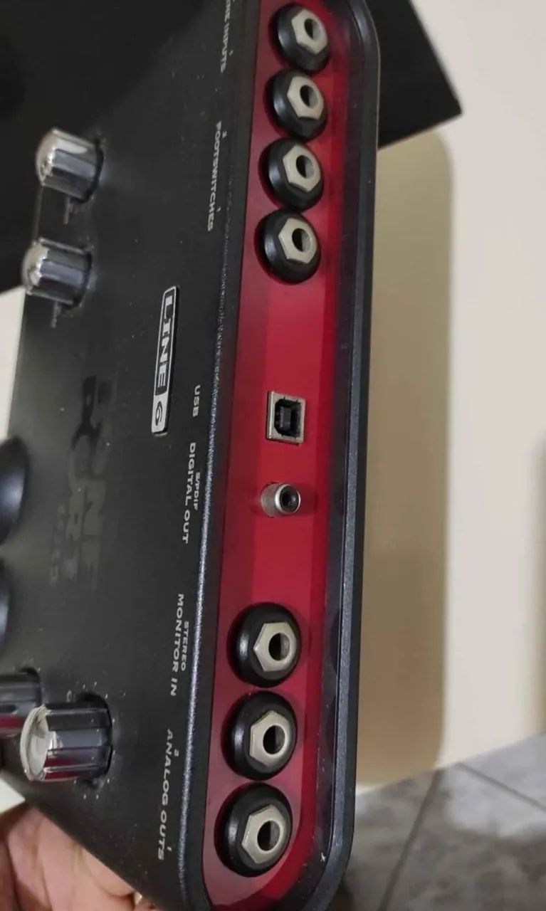 Interface Line 6 POD UX2 MUITO NOVA - Foto 3