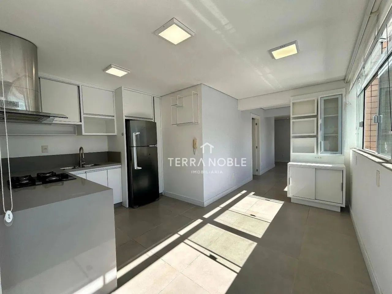 Cobertura para alugar 2 vagas de garagem - Centro - Florianópolis/SC - Foto 3