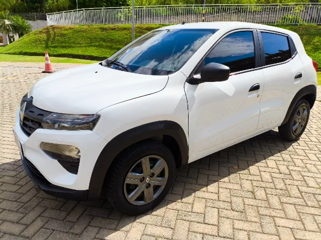 Kwid Zen 2023 com 65000 km