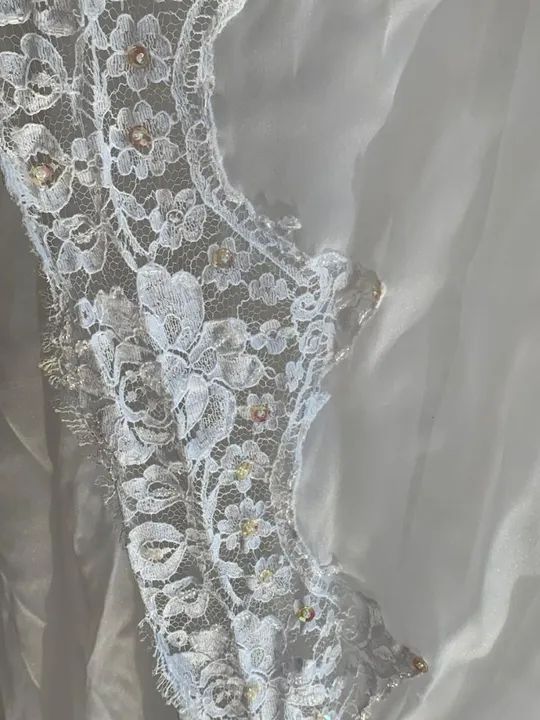 Vestido de noiva - primeira mão.  - Foto 5