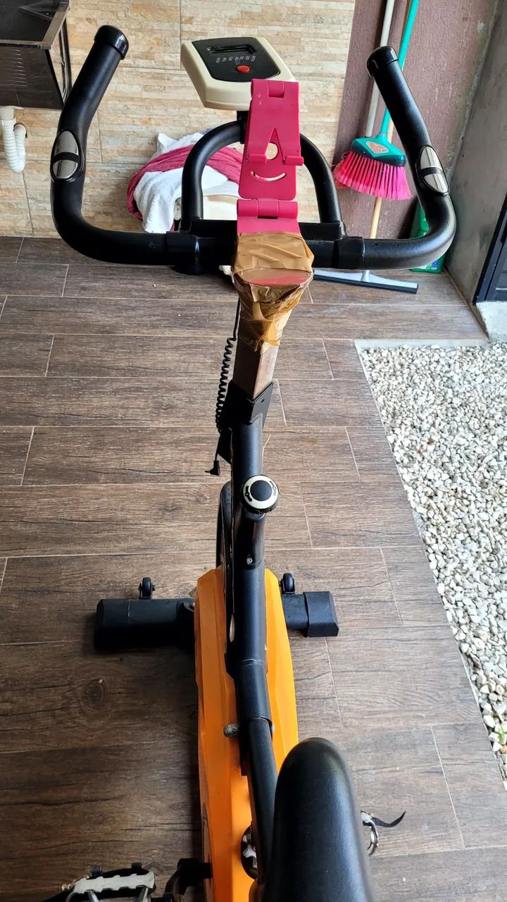 Bicicleta ergométrica usada
