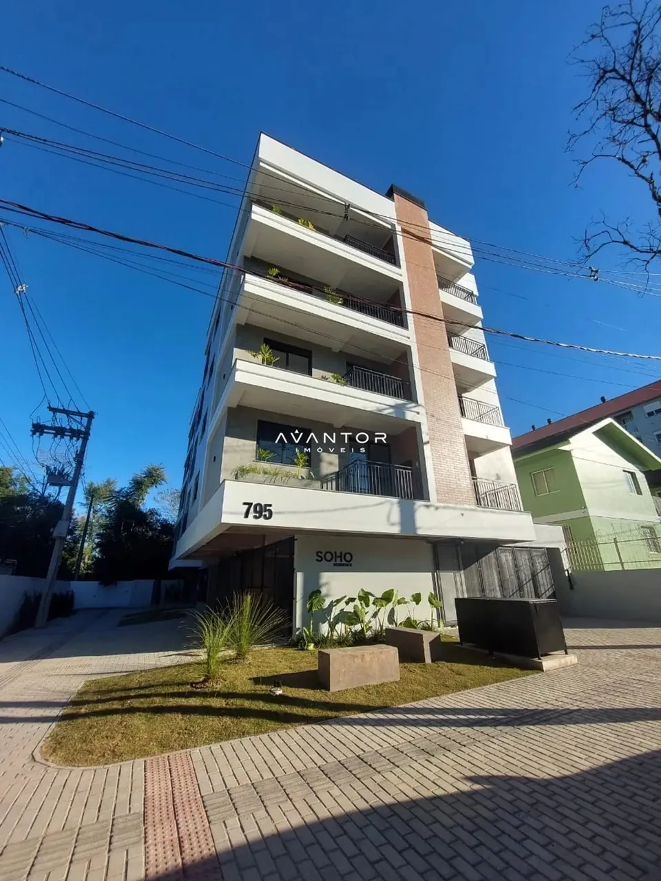 Apartamento de 1 dormitório à 150 metros do Portal da UFSM
