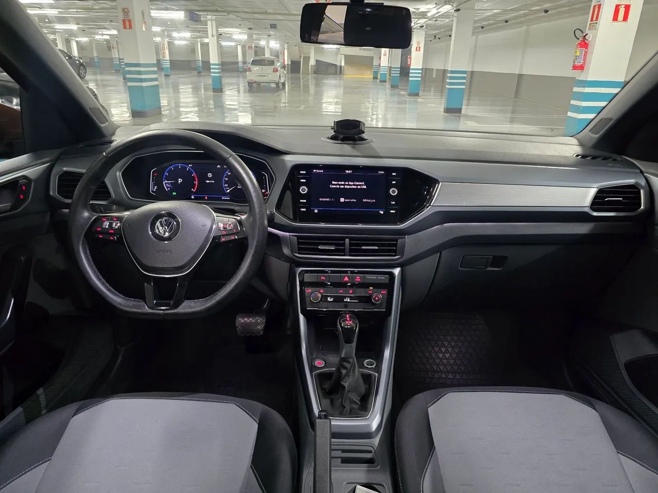 Volkswagen T-Cross Comfortline 1.0 TSI Flex 5P Aut. 2020 - Foto 11