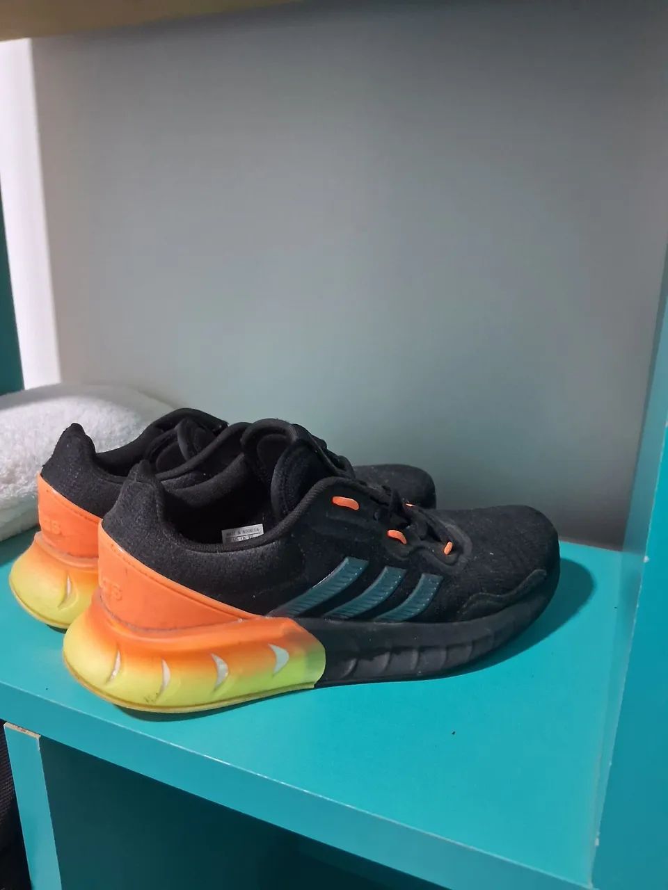 Tenis adidas original 