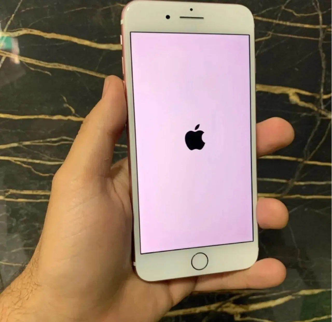 iPhone 7plus 128gb