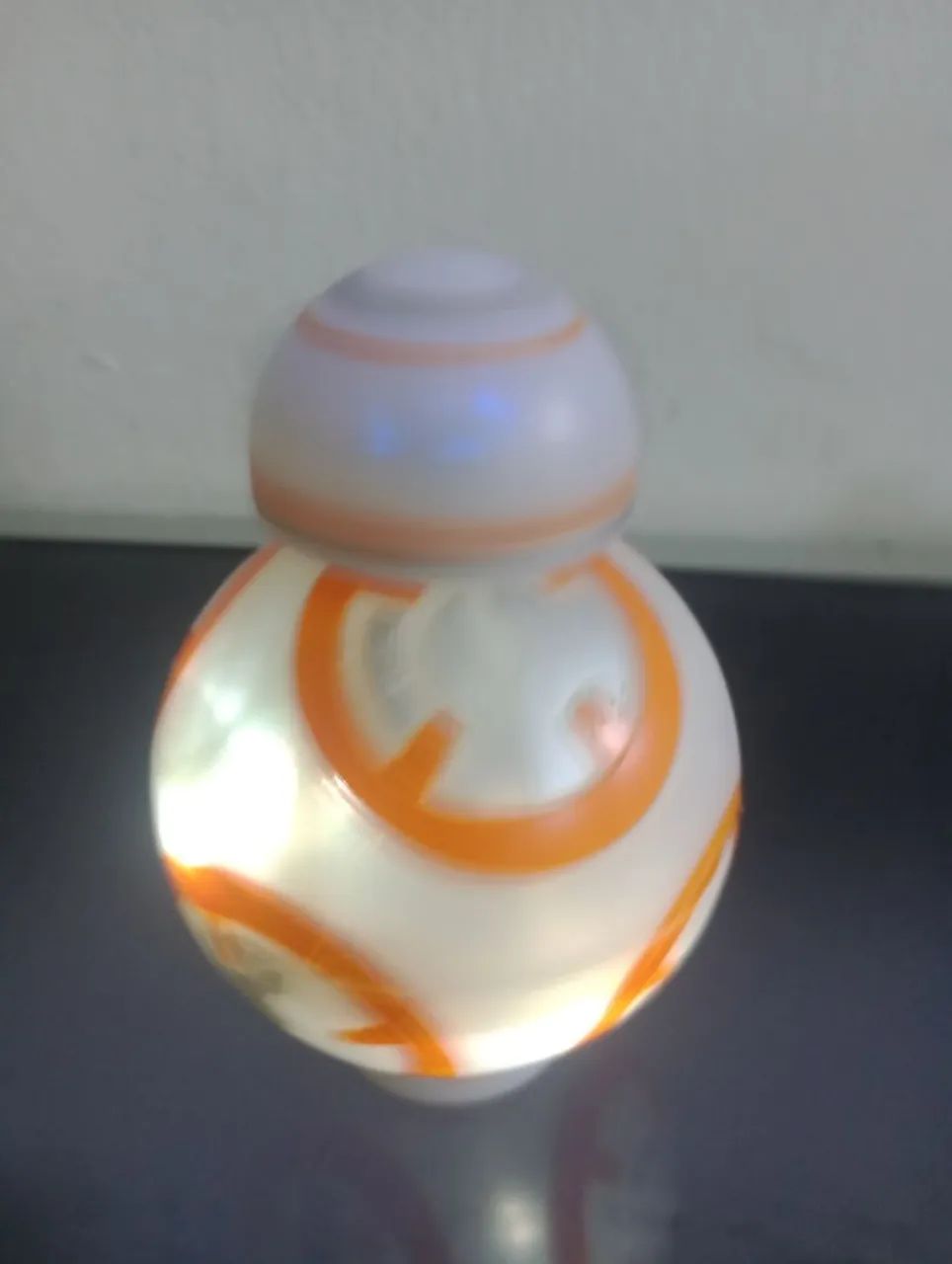 Boneco Robô Star Wars B B 8 a pilha  - Foto 5