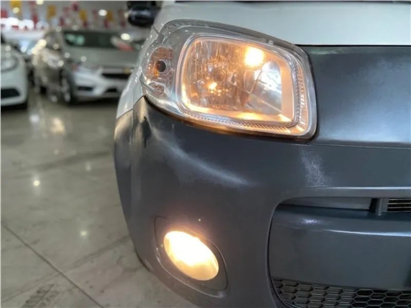 Fiat Fiorino 2020 1.4 mpi furgão hard working 8v flex 2p manual