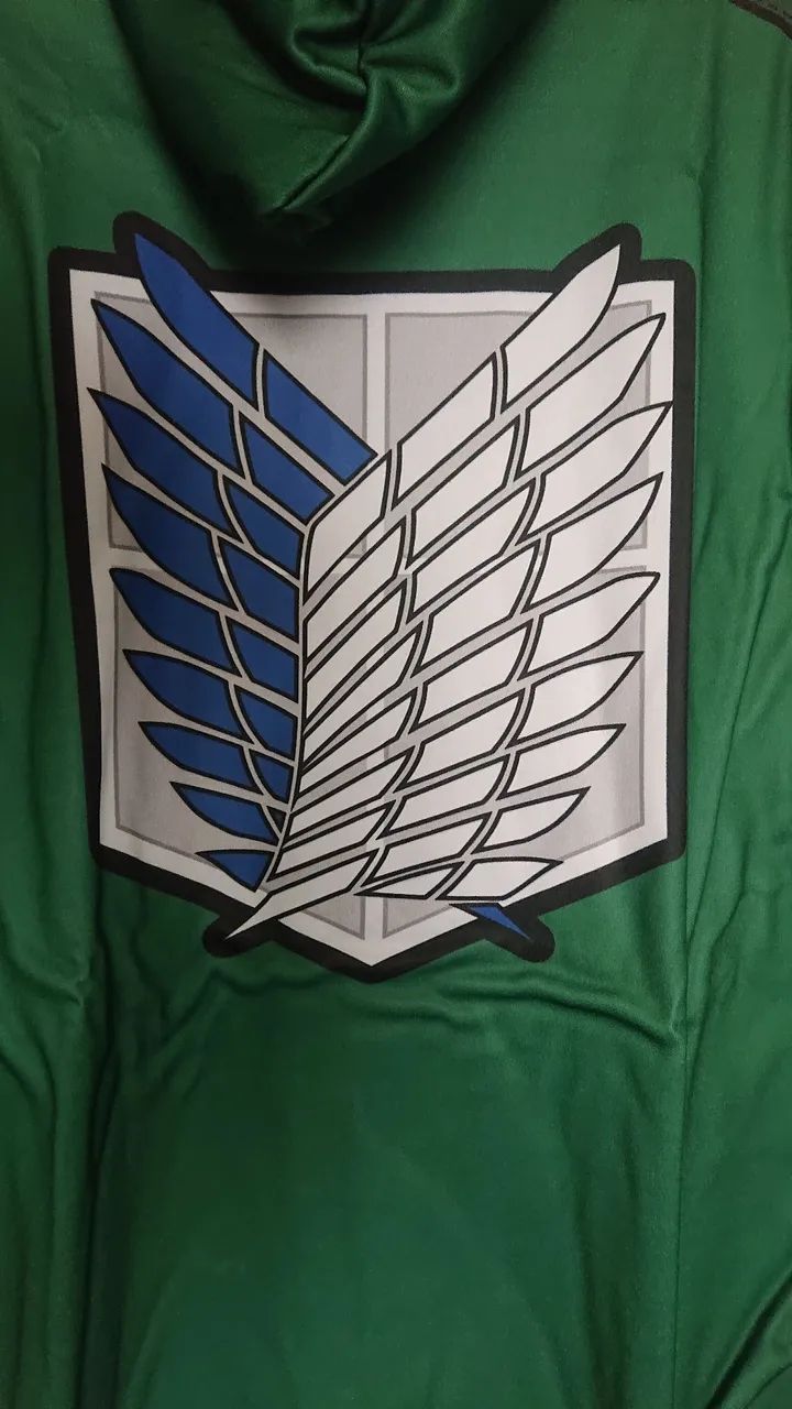 Moletom Attack on Titan/ Acompanha Brindes