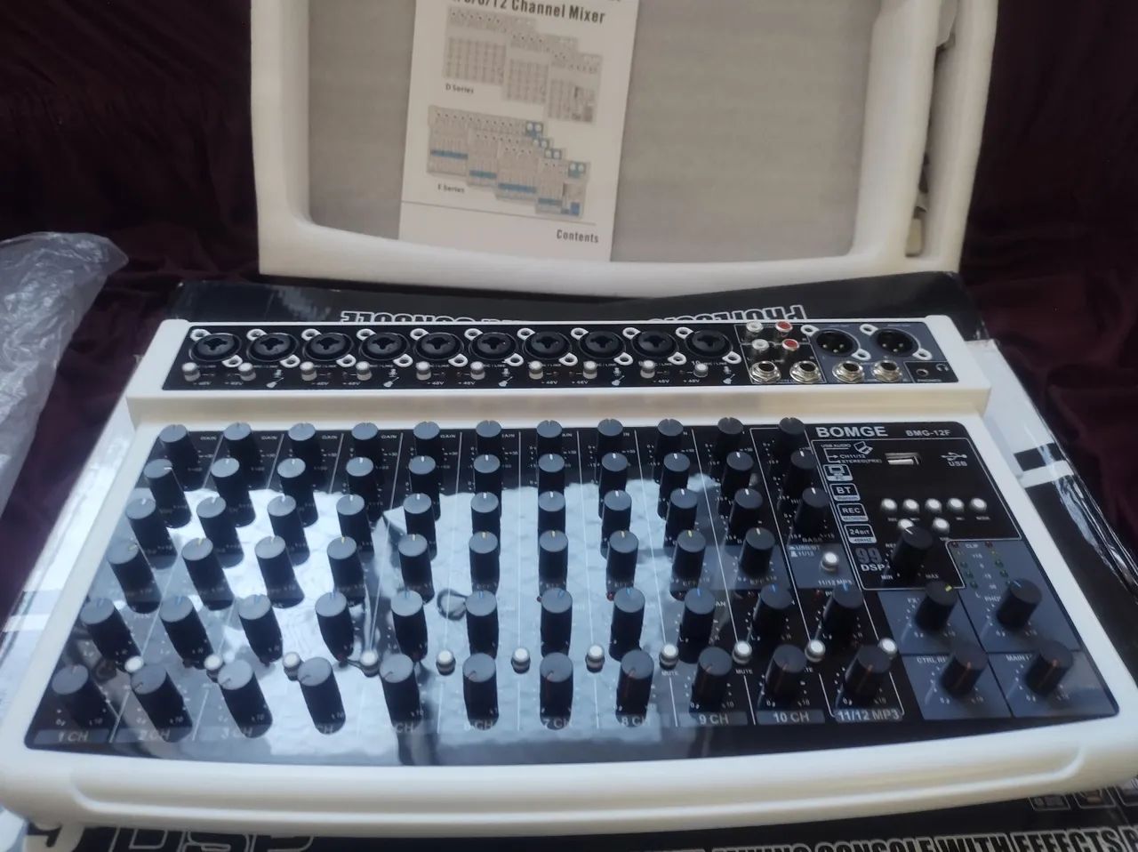 Mesa de Som Mixer BOMGE BMG-12F 12 Canais com Efeitos, USB e Gravação. - Foto 2
