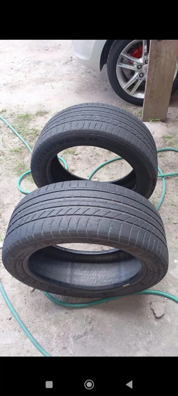 Pneus Usados Goodyear aro 17 valor= 400,00 reais tem conversa no valor..