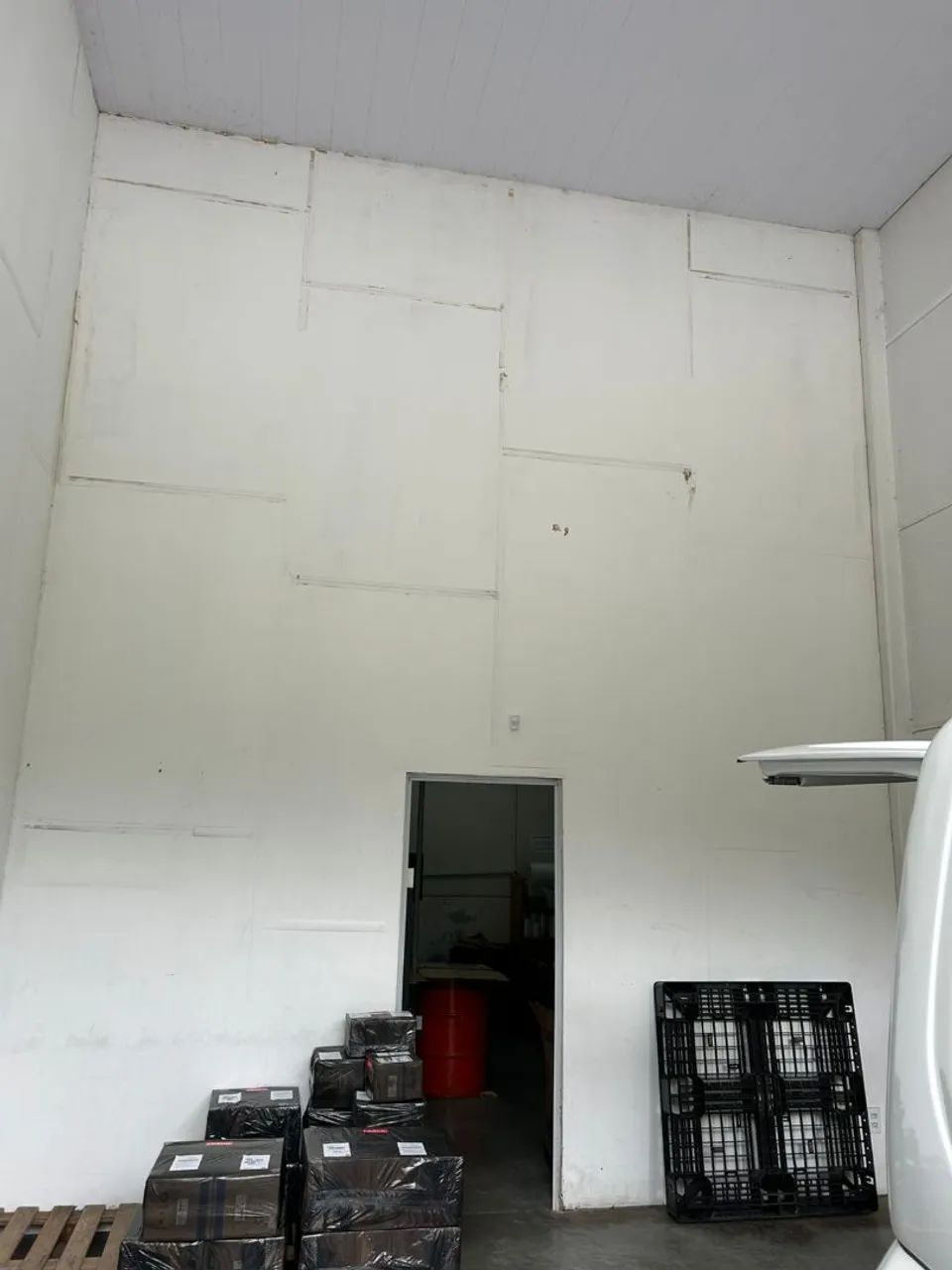 Selling drywall partitions