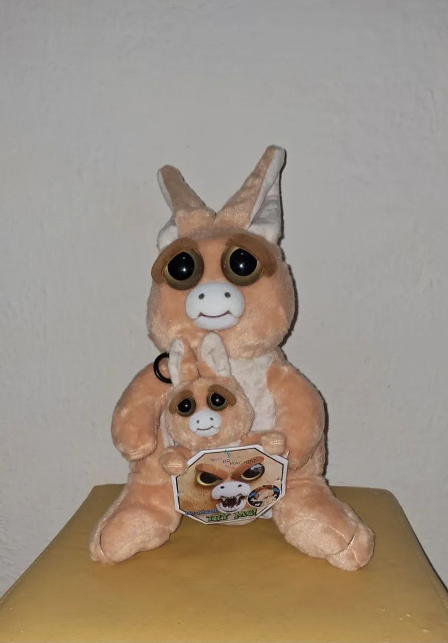 Pelúcia Feisty Canguru com Bebê - Brinquedo De Pelúcia