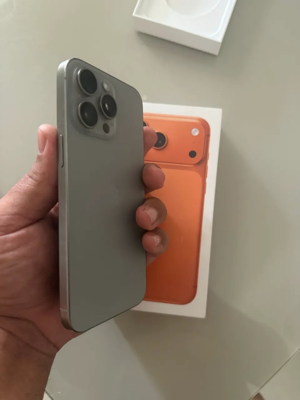 海外版シャッター音無 iPhone 15 Pro Max 512GB (021 海外版シャッター