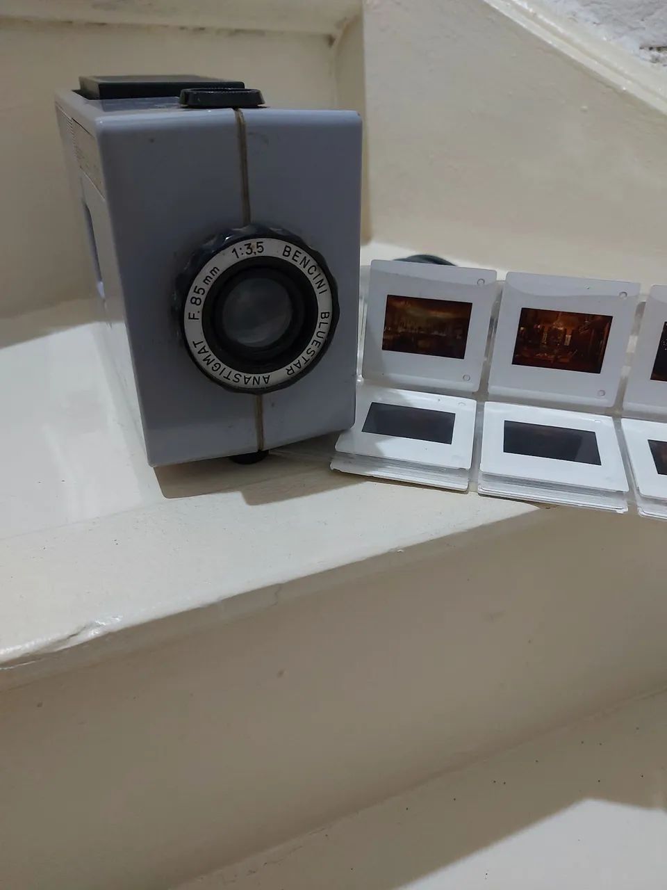 Projetor de slides italiano da marca BENCINI - Foto 3