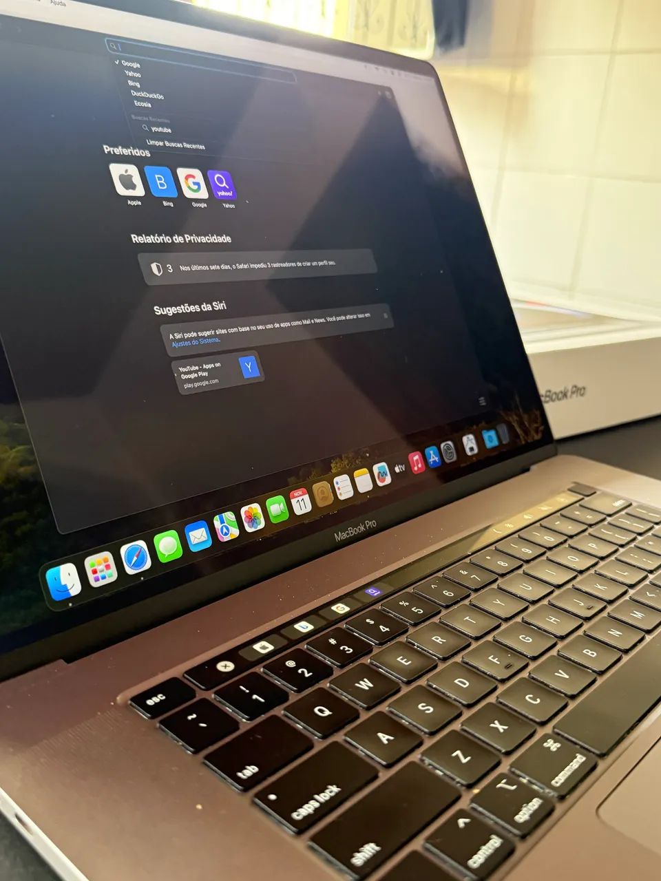 MacBook Pro 2019 32GB 1TB USキー配列 MacBook Pro (16-inch, 2019) - 技術仕様 - Apple サポート (日本)