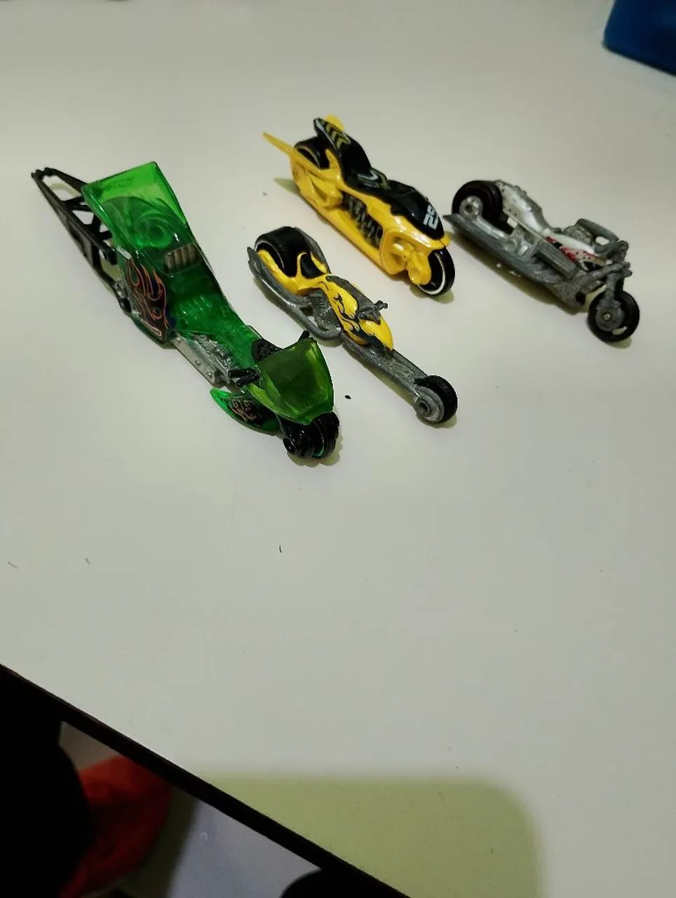 Motos Hotwheels. 