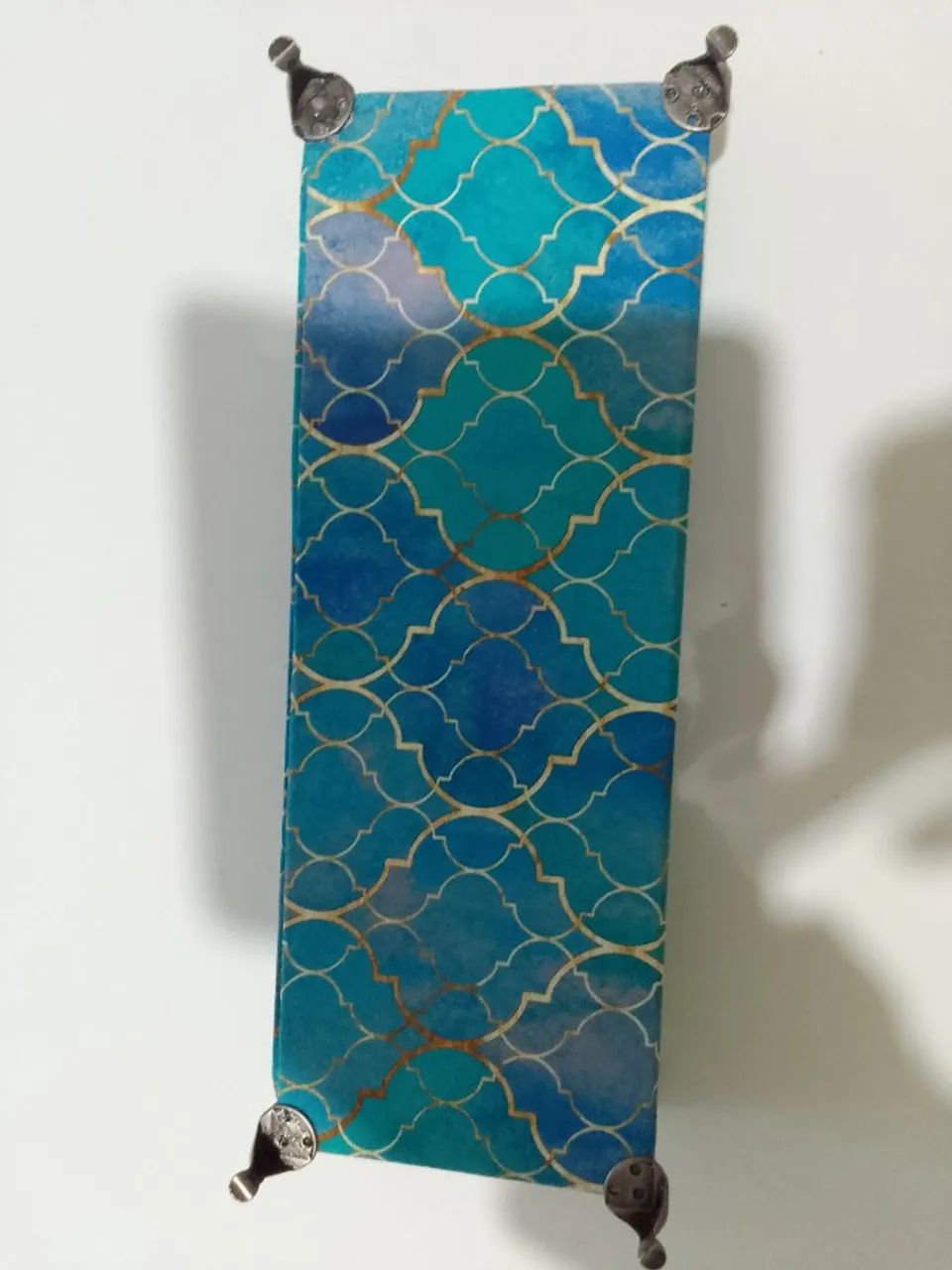Caixa decorada com p és  - Foto 2