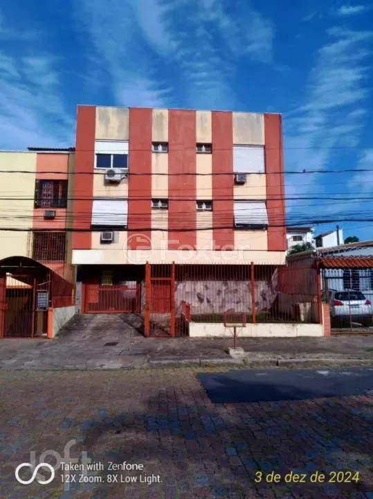 Apartamento à venda Rua Teixeira de Freitas, Santo Antônio - Porto Alegre