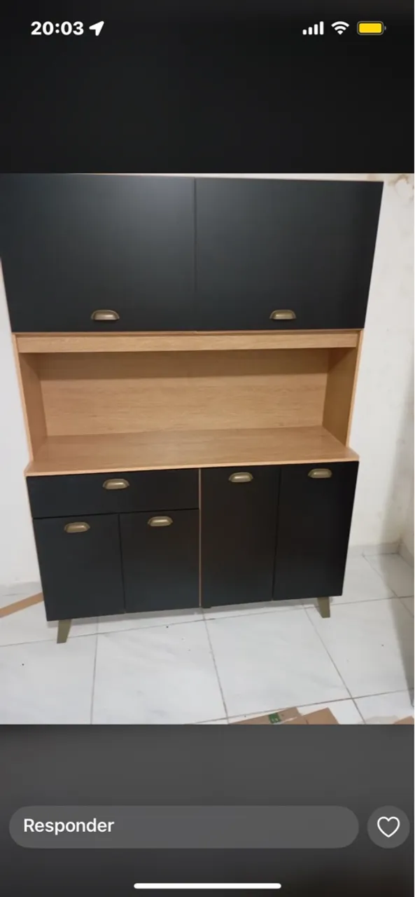 Armário de Cozinha com Design Moderno