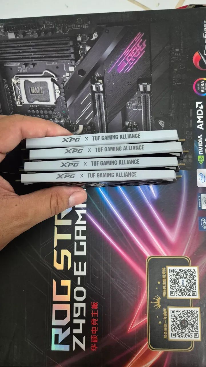 i7 10700k ROG STRIX Z490-F メモリ32Gセット i7 10700k ROG STRIX Z490-F メモリ32Gセット セット商品（intel +