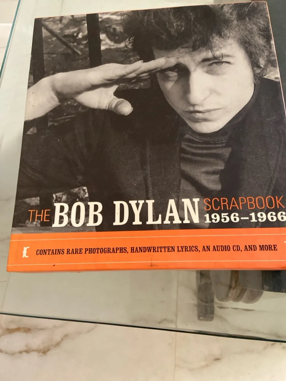 The Bob Dylan Scrapbook 1956-1966 (CD)