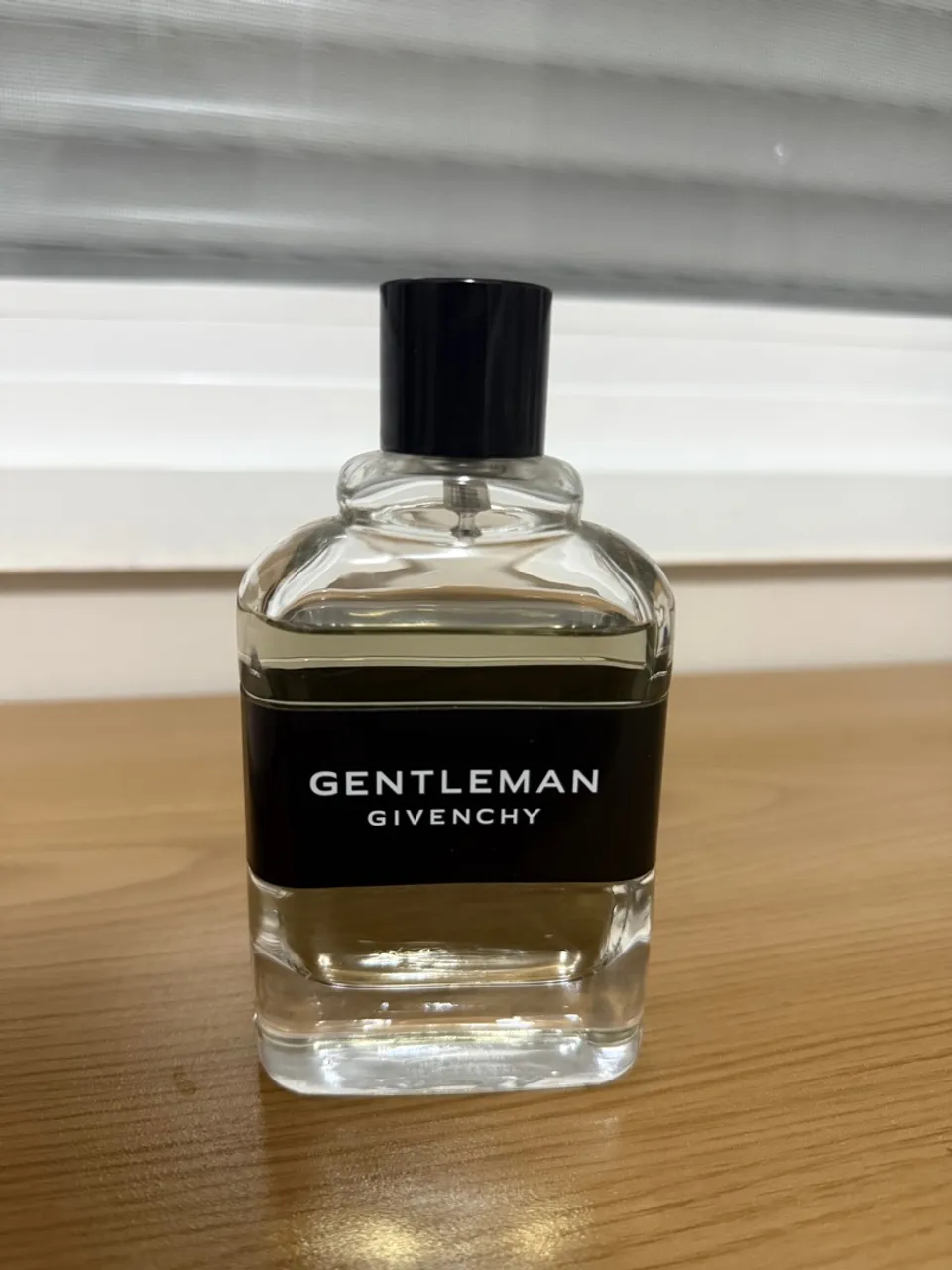 Perfume Givenchy Gentleman - Original