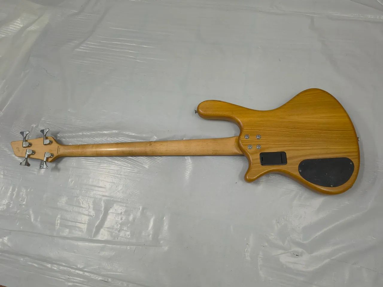 Baixo Washburn ? Taurus T-14 - Foto 4