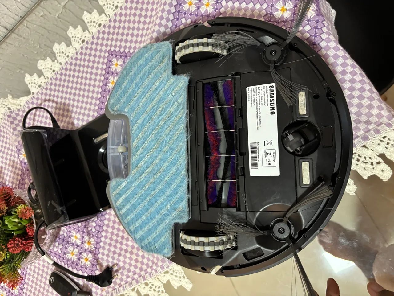 Robô Aspirador 2 em 1 Samsung Preto VR5000RM Aspira e Passa Pano com Wi-Fi - Foto 2