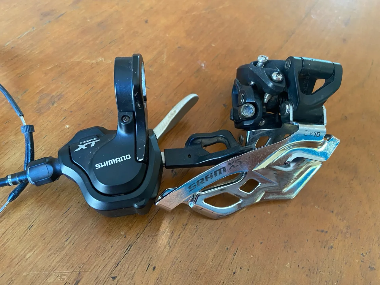 Passador Shimano Deore XT e  câmbio SRAM X5. Top! Barato!