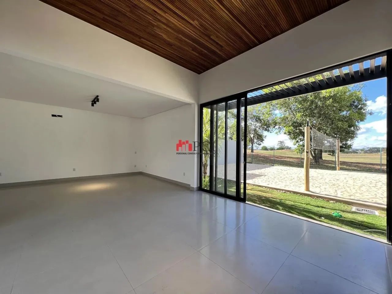 Casa de alto padrão no Portal do Sol Green com 4 suítes, piscina, ofurô e varanda gourmet - Foto 8