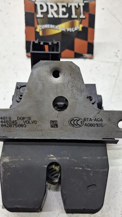 Fechadura Tampa Traseira Volvo V40 T4 2.0 2018 / 2019  - Foto 6