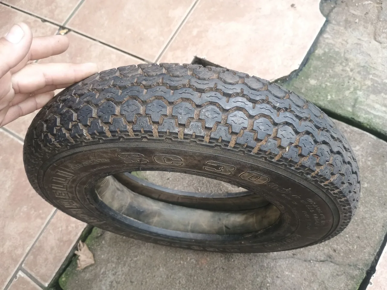 Lambreta Pneu Pirelli SC30 3.50-10