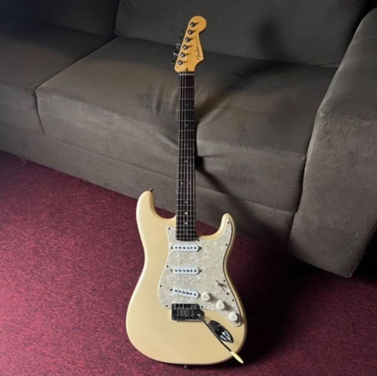 Guitarra Fender American Deluxe - Foto 2
