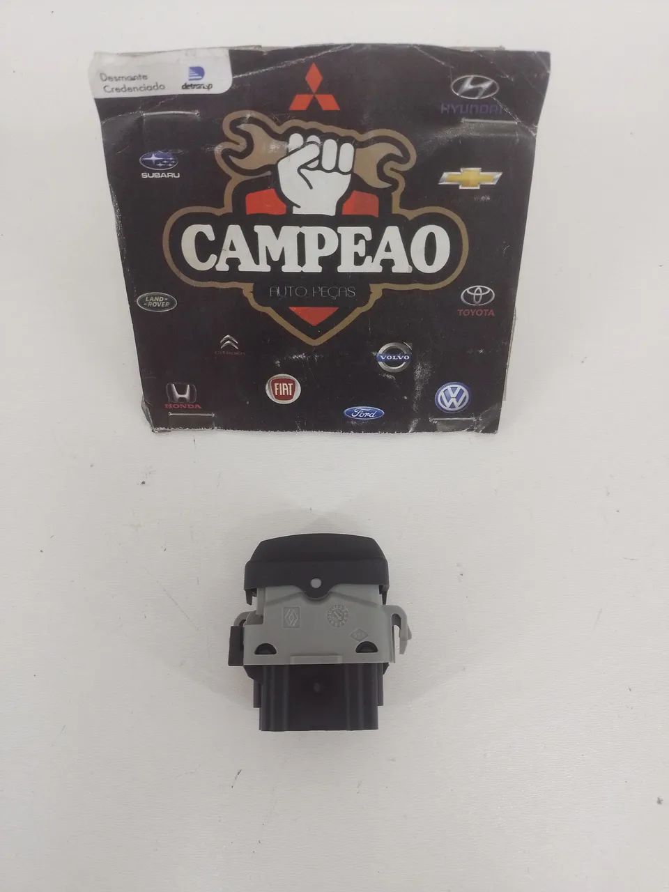 Botão Trava Porta Renault Duster 2011 - Foto 5