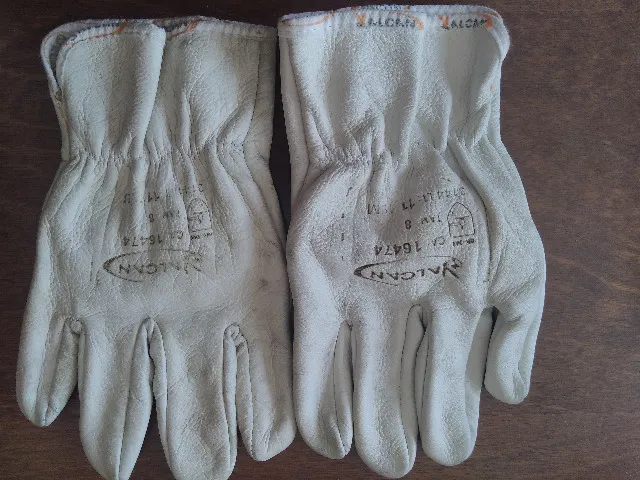 E.P.I (Kit de luvas de proteção+Protetor auricular+Máscaras c/ e sem válvula).