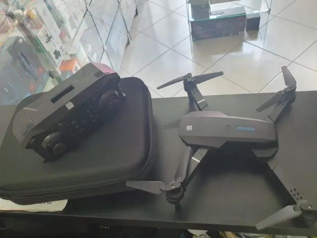 Drone Zangão - E88 Pro Dobrável Camera Quadcopter Controle Remoto + Bolsa de Armazenamento - Foto 2