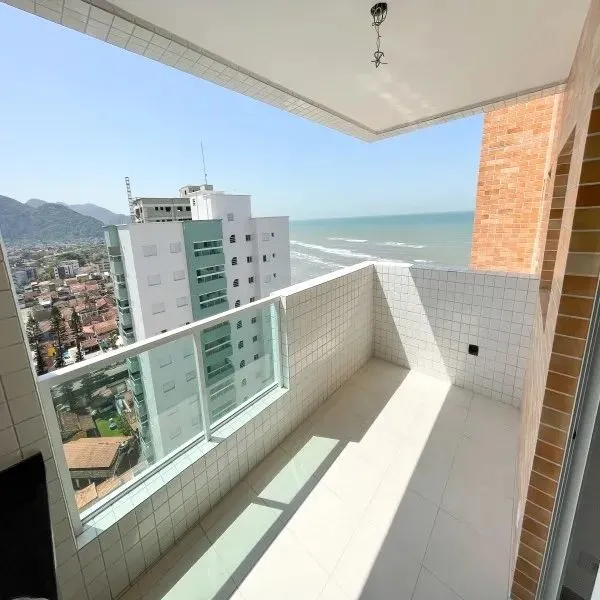 Apartamento à venda com vista para o mar em Mongaguá