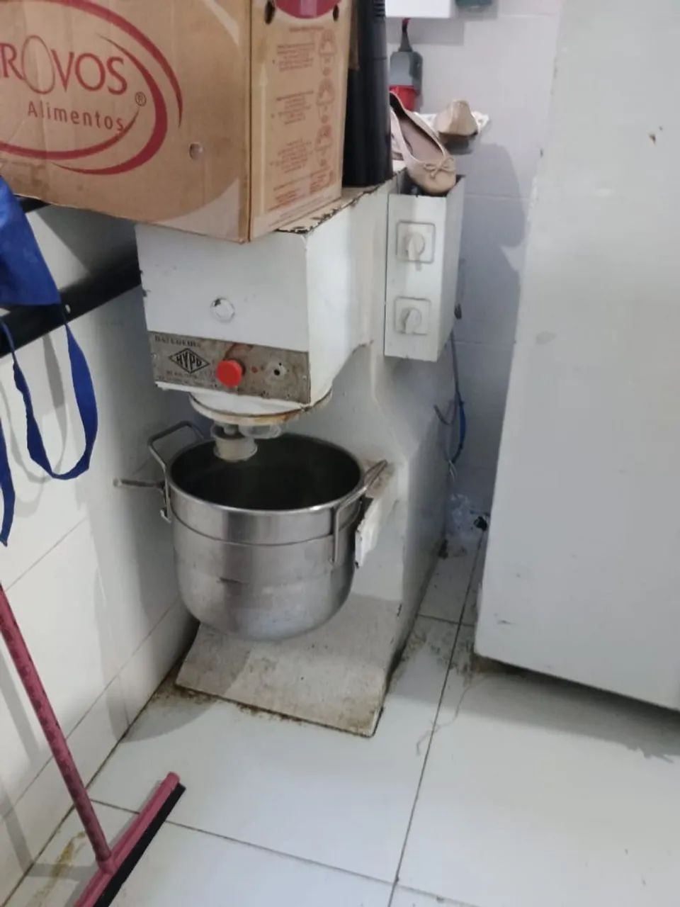 Vendo maquinarios de padaria completa  - Foto 4