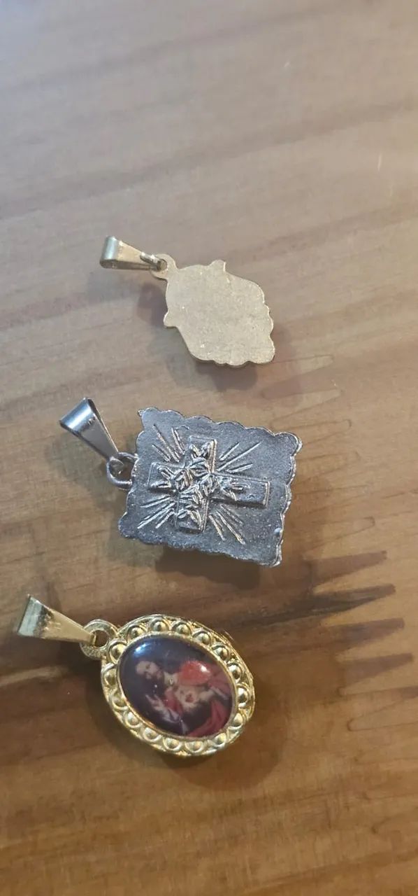 Pingentes Religiosos  - Foto 2