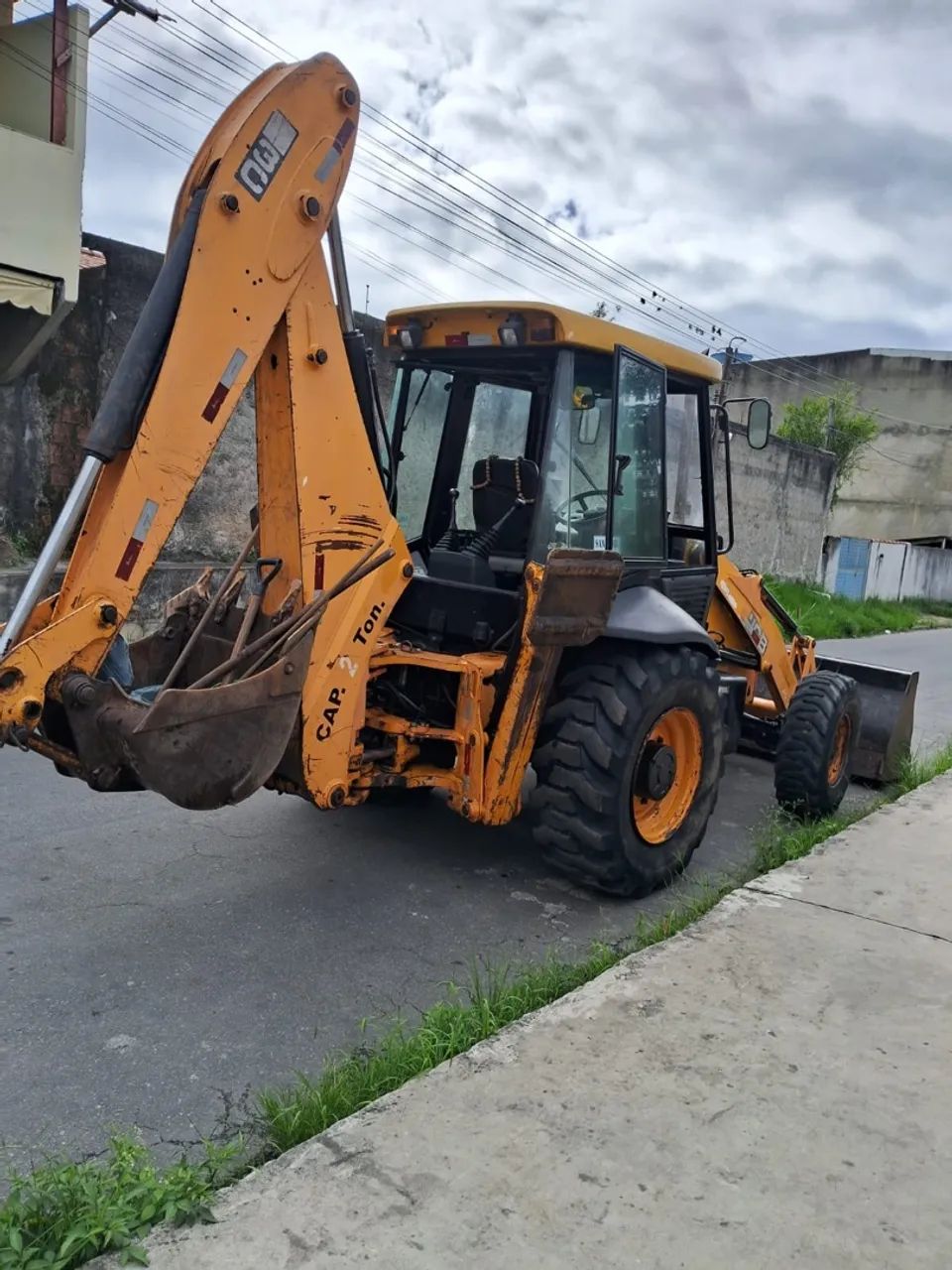Retroescavadeira jcb  unico dono - Foto 4