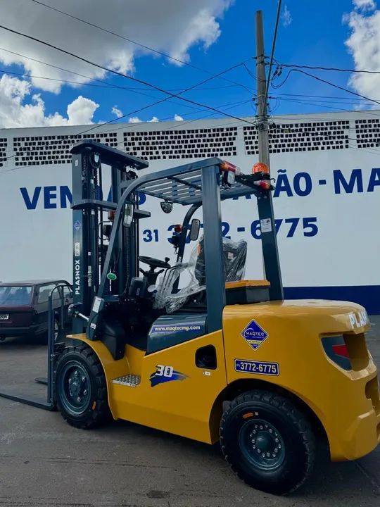 Empilhadeira 3T | Torre de 6mts| Ideal para Bag de café - Foto 3