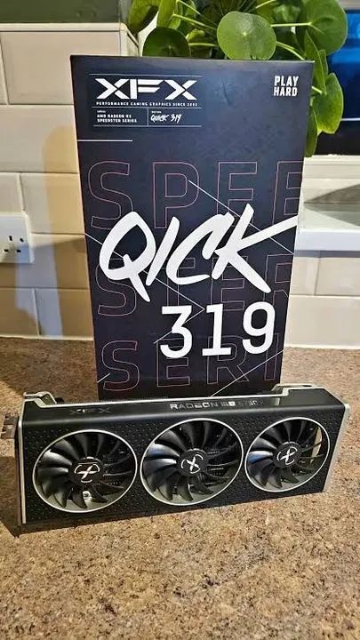 Troco por Ps5,  RX 6700 XT 12gb Qick 319