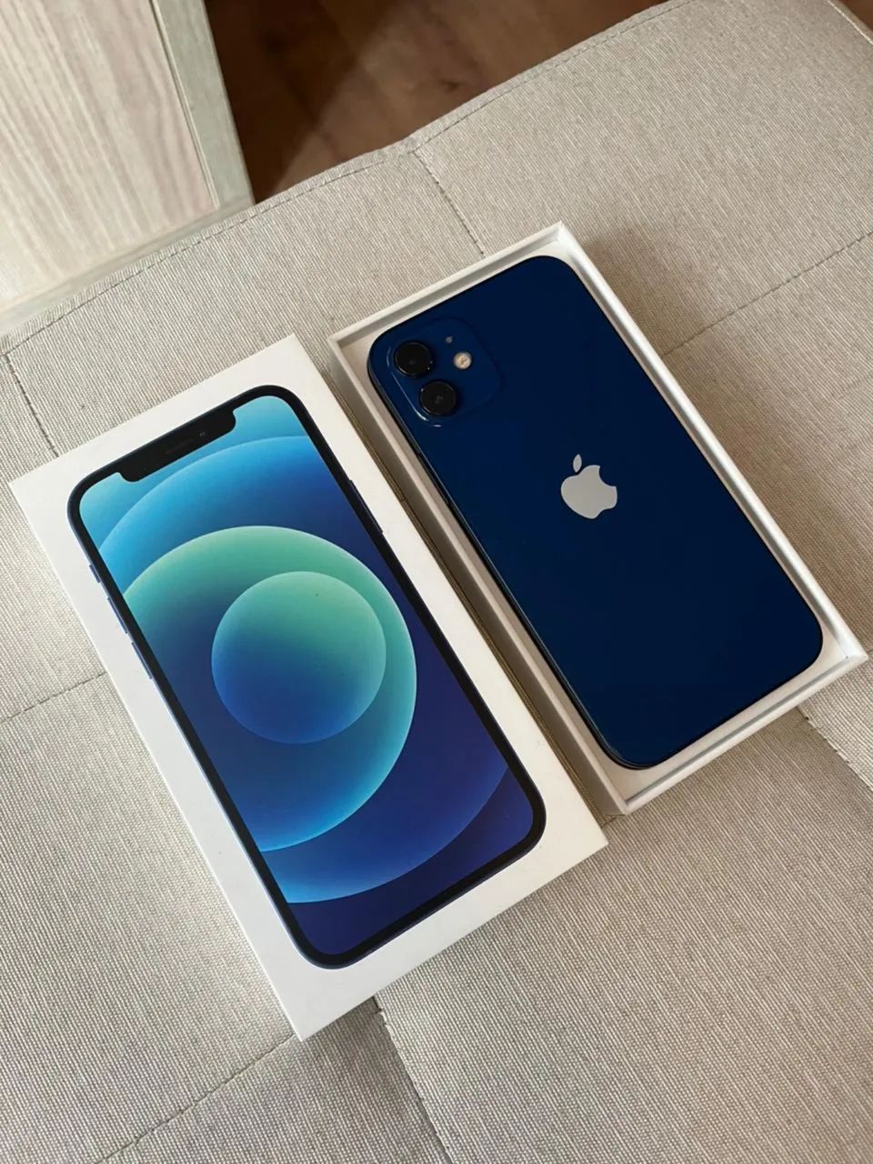 IPhone 12 - 256GB AZUL - Celulares e Smartphones - Montanhão, São
