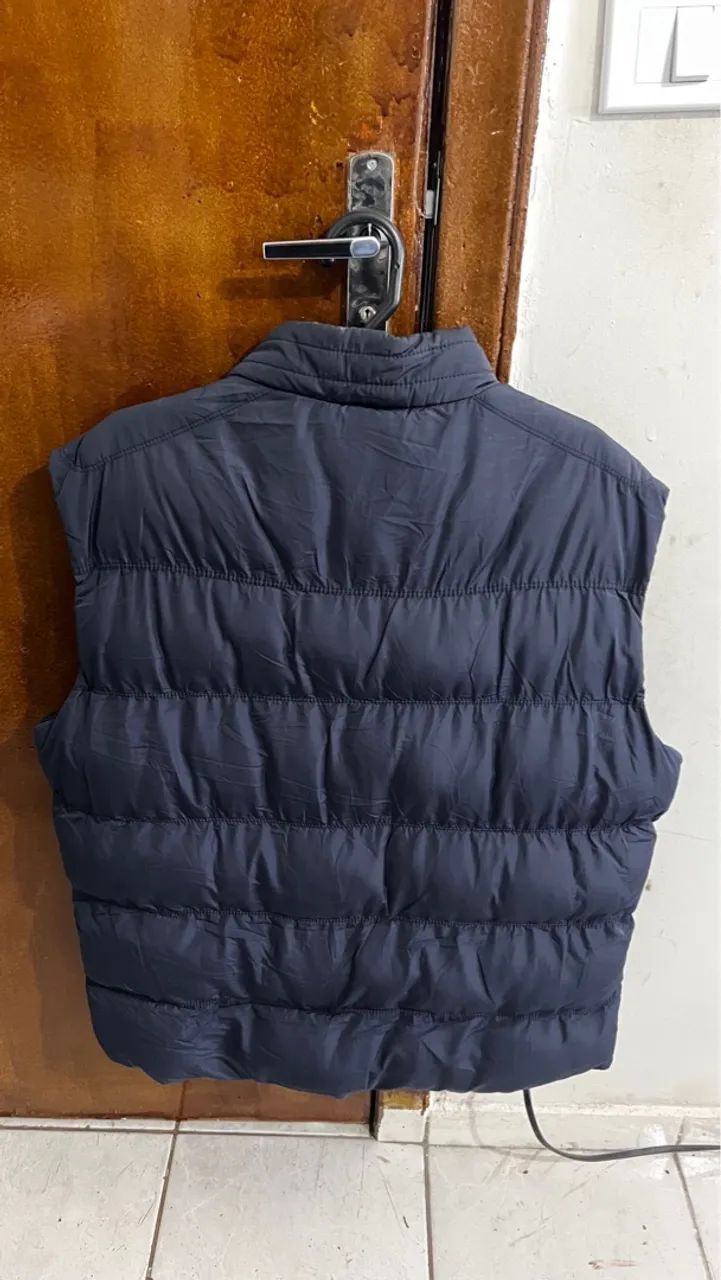 Colete Puffer capuz removível  - Foto 4