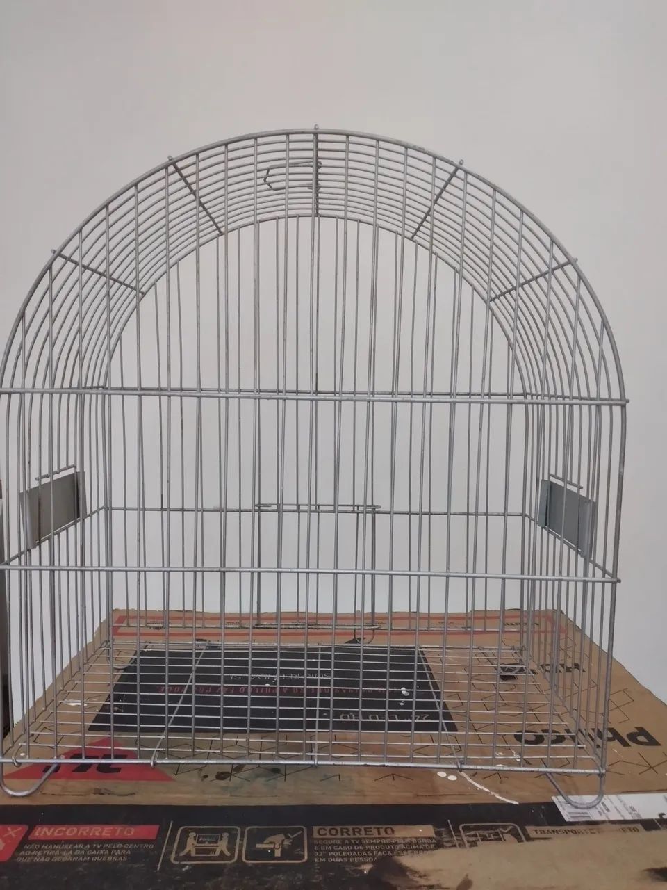 Gaiola para pássaros