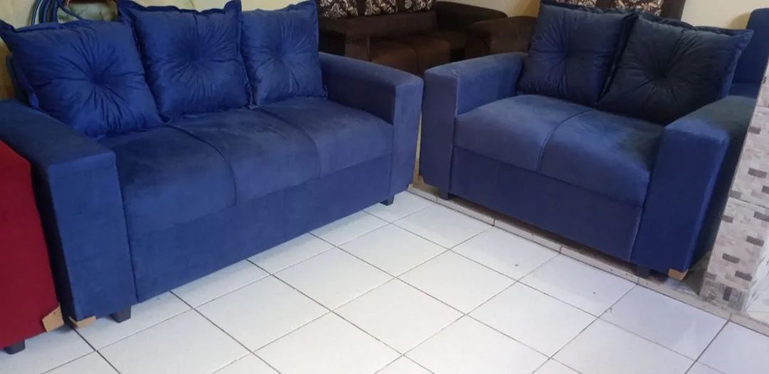 ? MEGA PROMOÇÃO DE SOFÁ TEMOS APARTI DE 570? - Foto 4