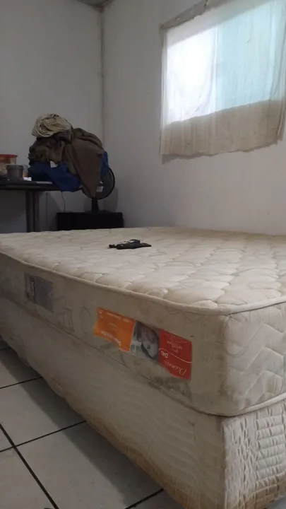 Cama casal Queen