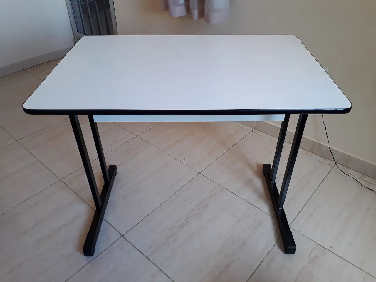 Mesa de escritório  - Foto 4